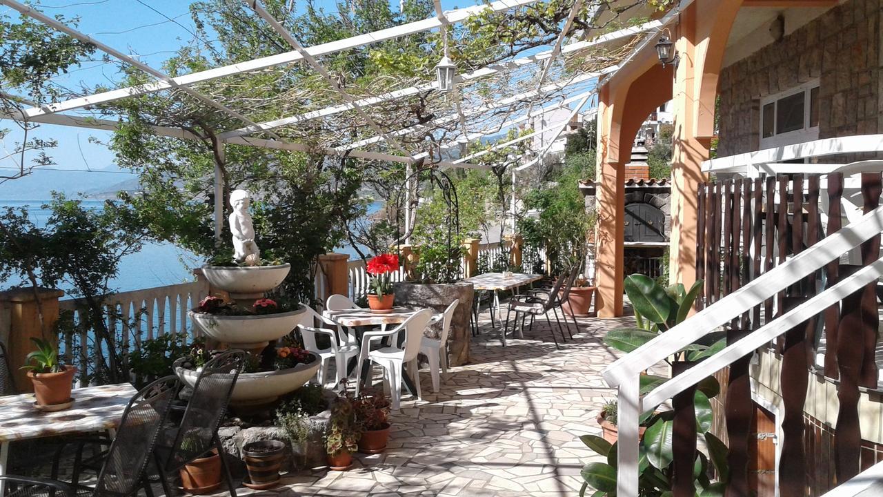 Plaza 1 Hotel Sveti Juraj Eksteriør billede